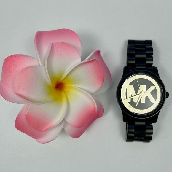 MICHAEL KORS Watch Woman - Picture 2 of 7